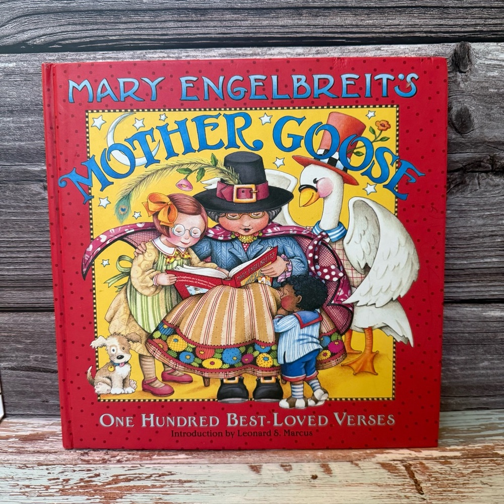 Mary Engelbreit's Mother Goose Book